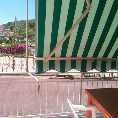 Kwatera prywatna Con Terrazza Vista Panoramica Alassio